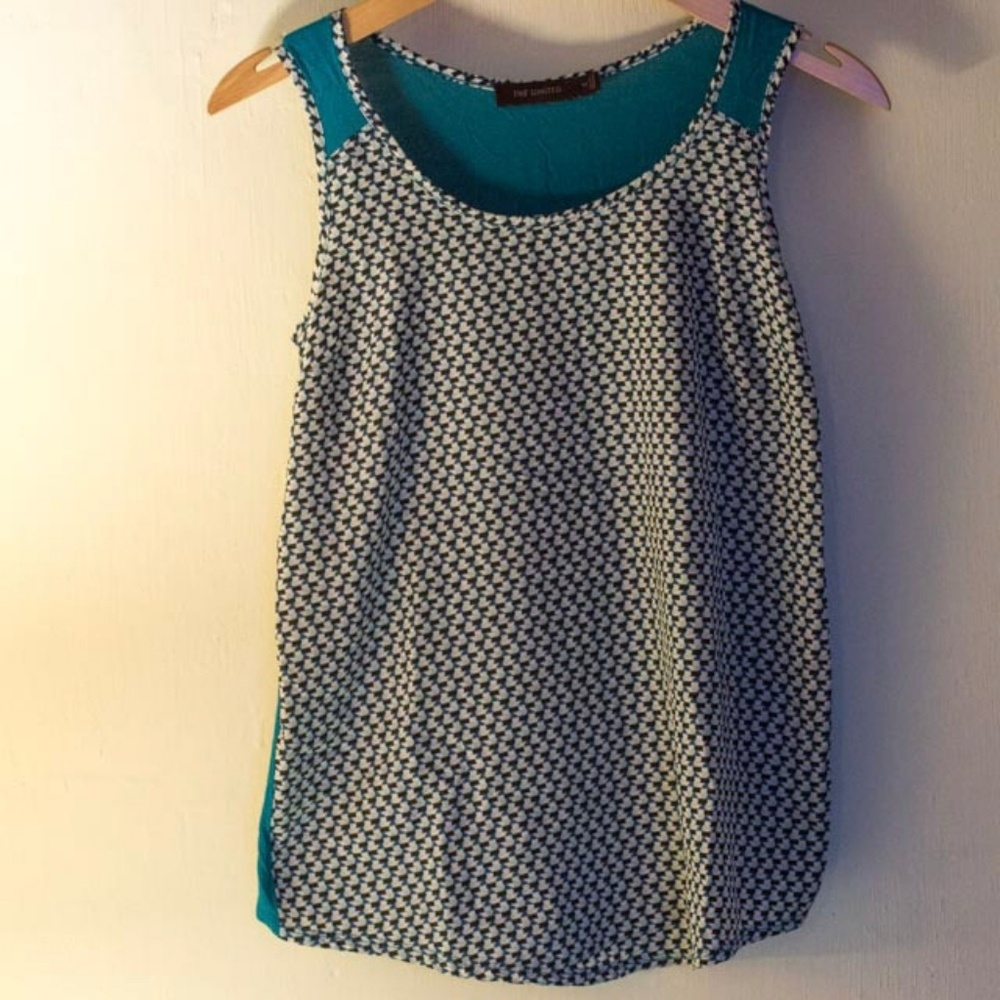 THE LIMITED geometric print top